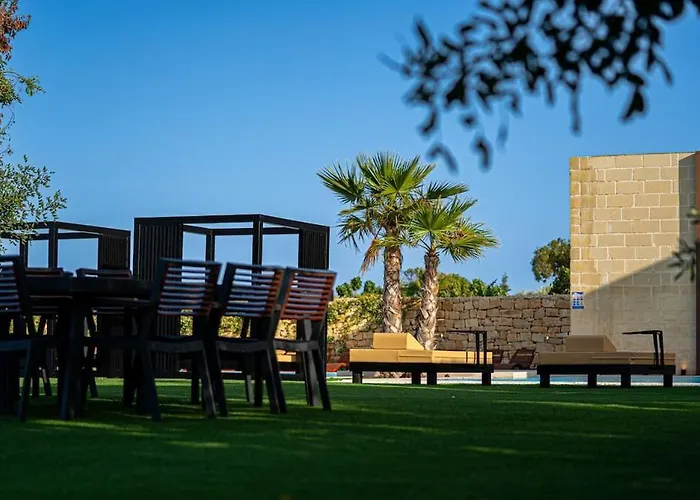 Enchanted Harmony By Aura Βίλα Zurrieq