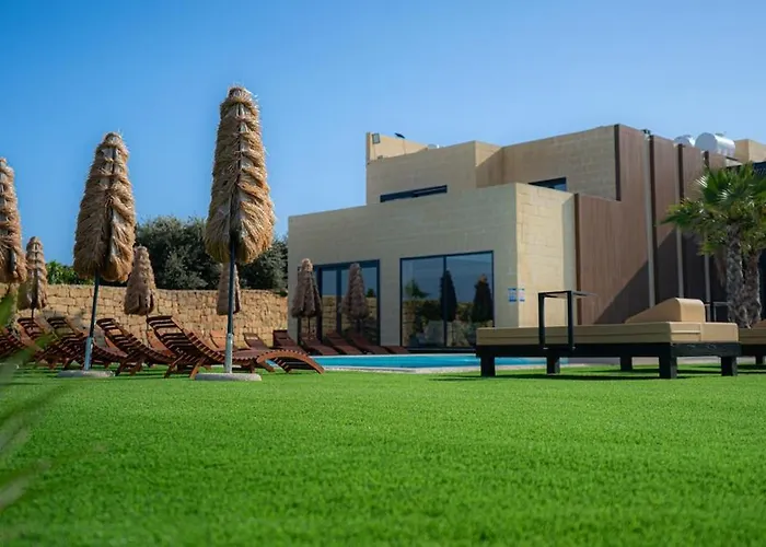 Enchanted Harmony By Aura Βίλα Zurrieq